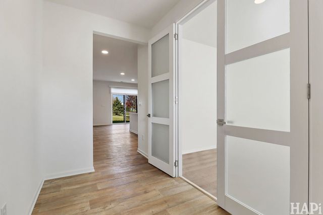 2029 Magnolia Lane, Wonder Lake, IL 60097