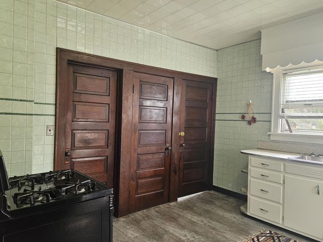 222 May Avenue, Michigan City, IN 46360