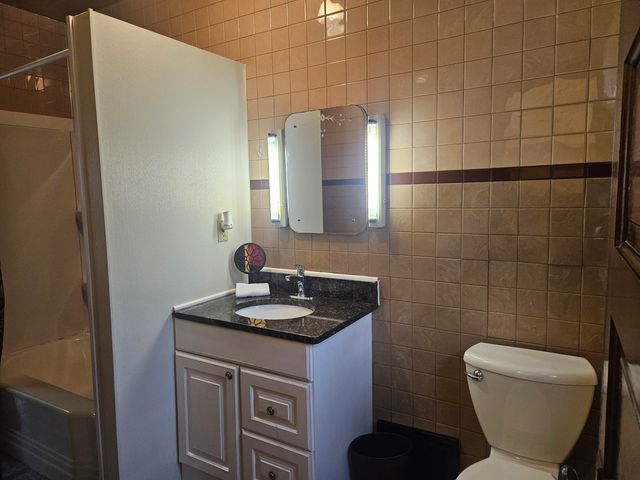 222 May Avenue, Michigan City, IN 46360