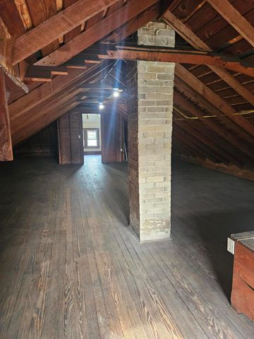 222 May Avenue, Michigan City, IN 46360