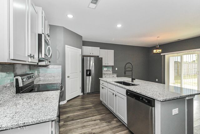 464 St Kitts Way, Winnabow, NC 28479