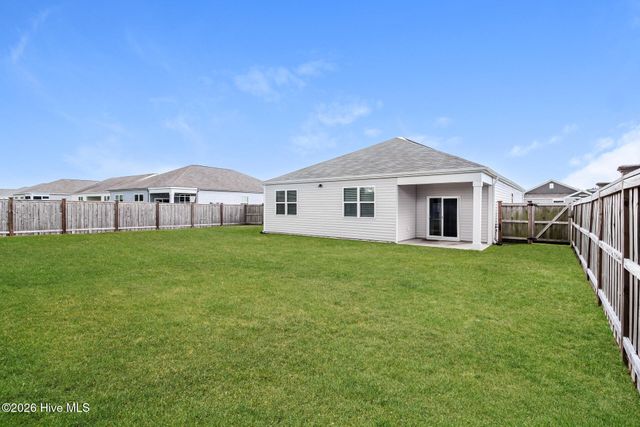 464 St Kitts Way, Winnabow, NC 28479