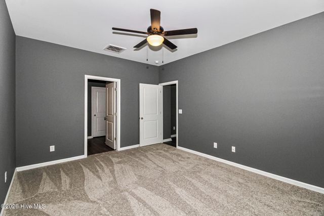 464 St Kitts Way, Winnabow, NC 28479