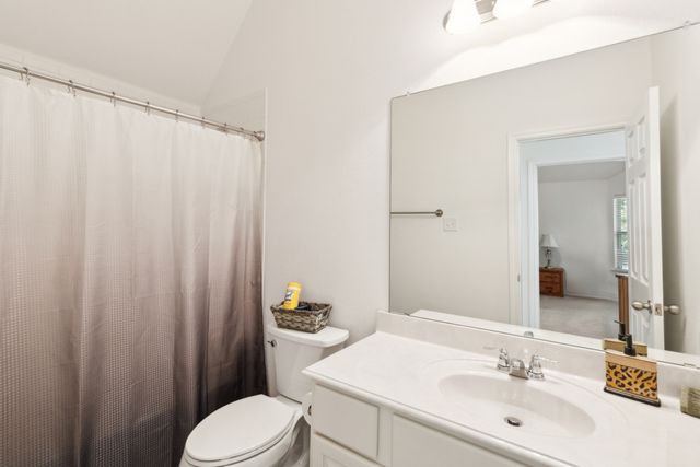 2824 Lazy Creek Drive, Grand Prairie, TX 75052