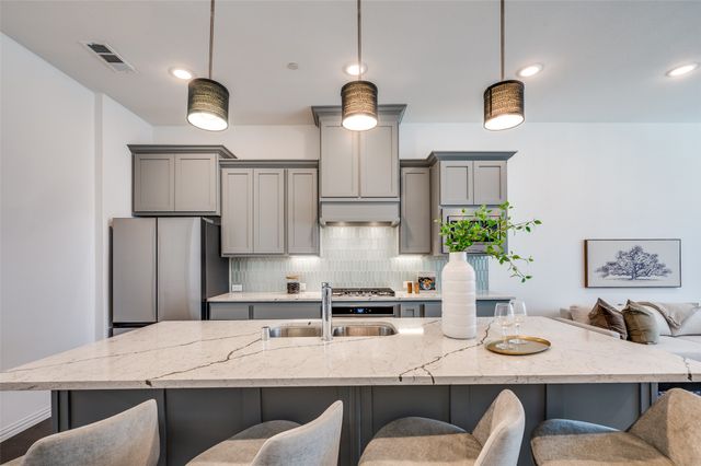 3718 Pelican Rest Way, Arlington, TX 76005