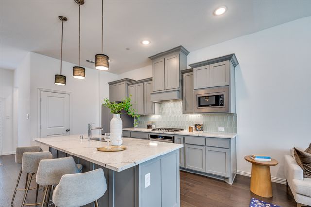 3718 Pelican Rest Way, Arlington, TX 76005