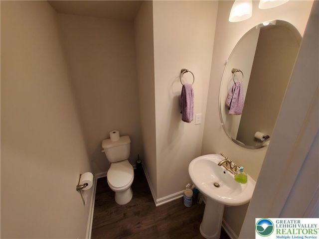 1081 Turnstone Drive, Upper Macungie Twp, PA 18051