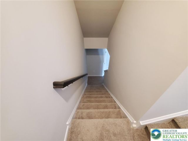 1081 Turnstone Drive, Upper Macungie Twp, PA 18051