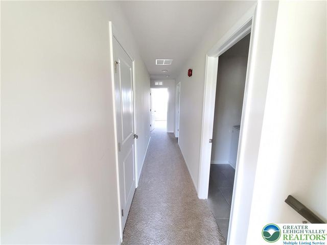 1081 Turnstone Drive, Upper Macungie Twp, PA 18051
