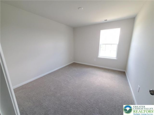 1081 Turnstone Drive, Upper Macungie Twp, PA 18051