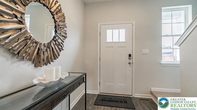 1081 Turnstone Drive, Upper Macungie Twp, PA 18051
