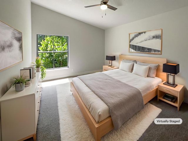 2175 NW 184th Terrace, Pembroke Pines, FL 33029