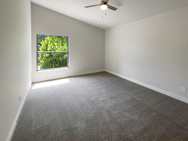 2175 NW 184th Terrace, Pembroke Pines, FL 33029