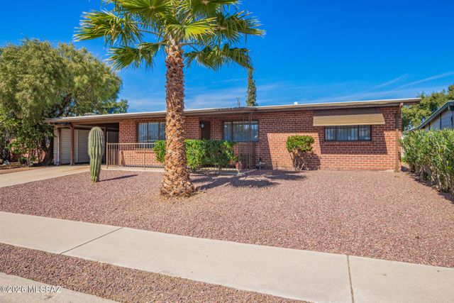 1024 W Thurber Street, Tucson, AZ 85705