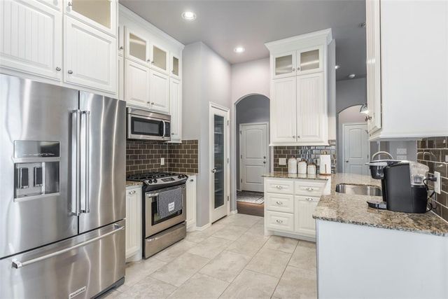 4932 Clear Midnight Drive, Edmond, OK 73034