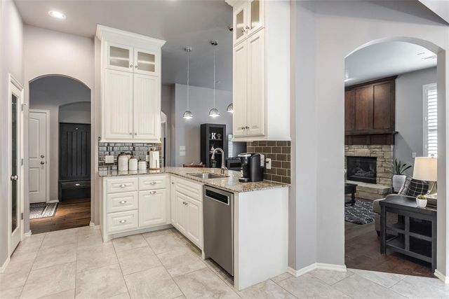 4932 Clear Midnight Drive, Edmond, OK 73034