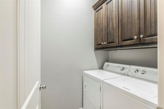 4932 Clear Midnight Drive, Edmond, OK 73034