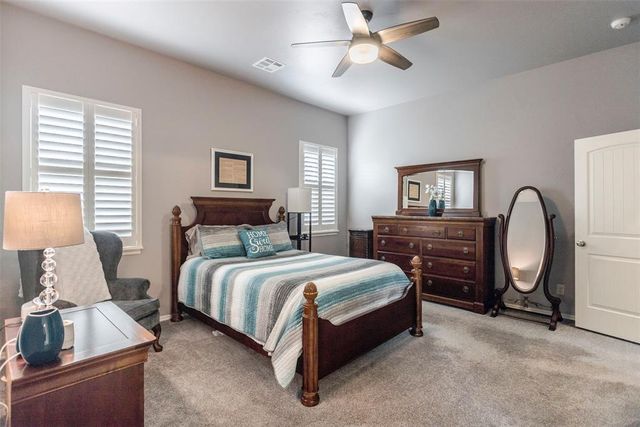 4932 Clear Midnight Drive, Edmond, OK 73034