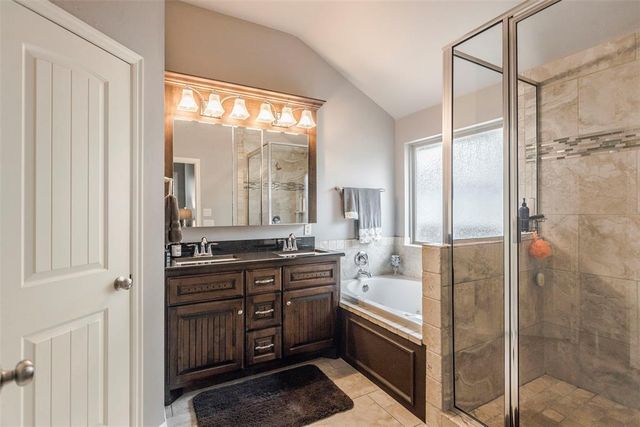 4932 Clear Midnight Drive, Edmond, OK 73034