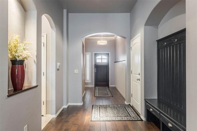 4932 Clear Midnight Drive, Edmond, OK 73034