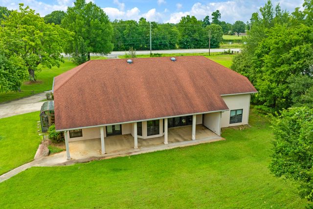 5310 Farm Road 195, Paris, TX 75462