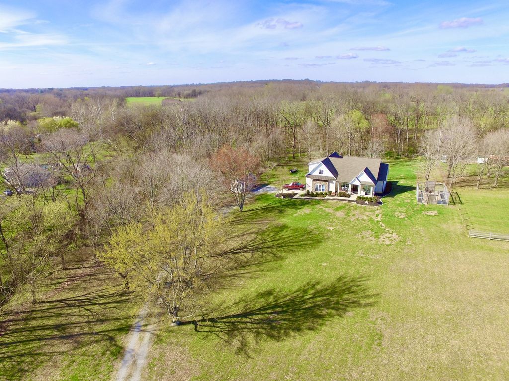 7503 Chowning Rd, Springfield, TN 37172