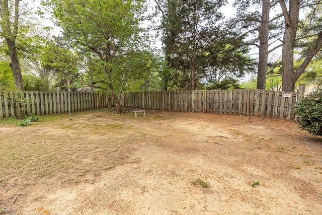 1447 WOOD TRAIL CIR, Memphis, TN 38016