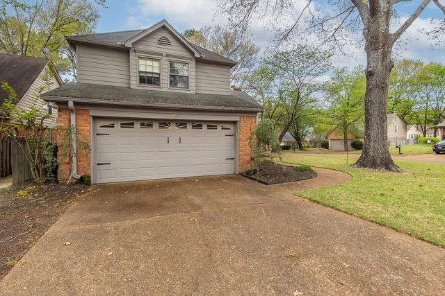 1447 WOOD TRAIL CIR, Memphis, TN 38016