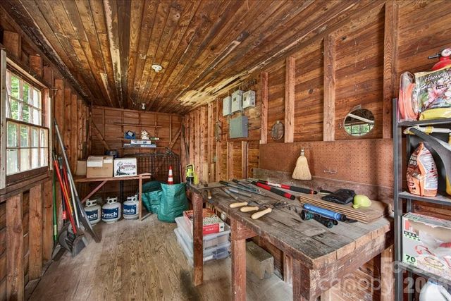 2225 Ashley Road, Charlotte, NC 28208