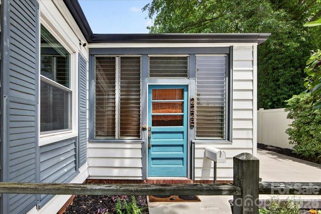 2225 Ashley Road, Charlotte, NC 28208
