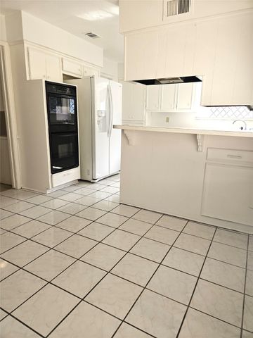 7603 Dentcrest Drive, Dallas, TX 75254