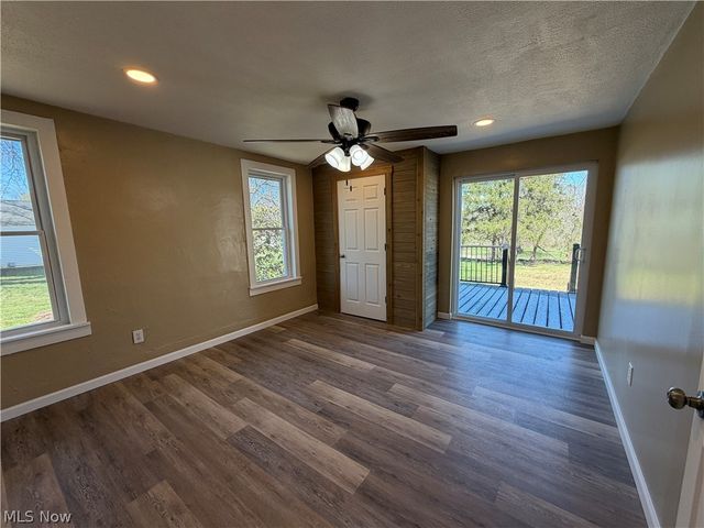 14849 Penford Street NW, North Lawrence, OH 44666