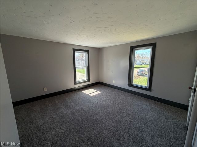 14849 Penford Street NW, North Lawrence, OH 44666