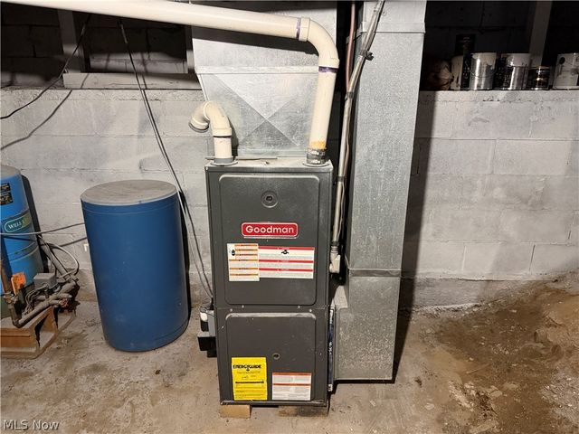 14849 Penford Street NW, North Lawrence, OH 44666