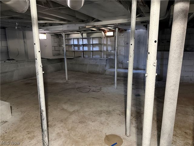 14849 Penford Street NW, North Lawrence, OH 44666