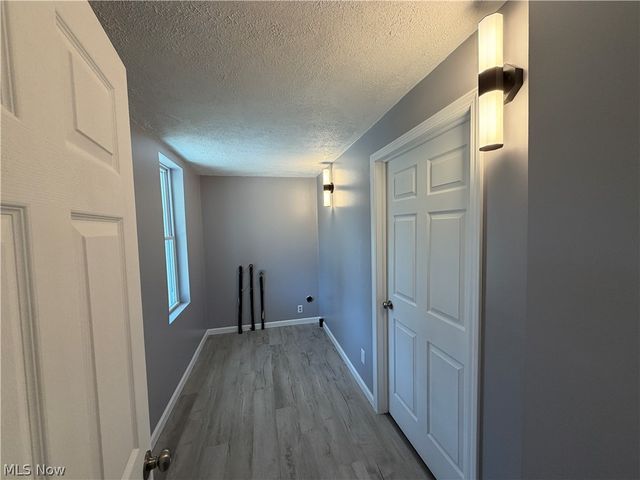 14849 Penford Street NW, North Lawrence, OH 44666