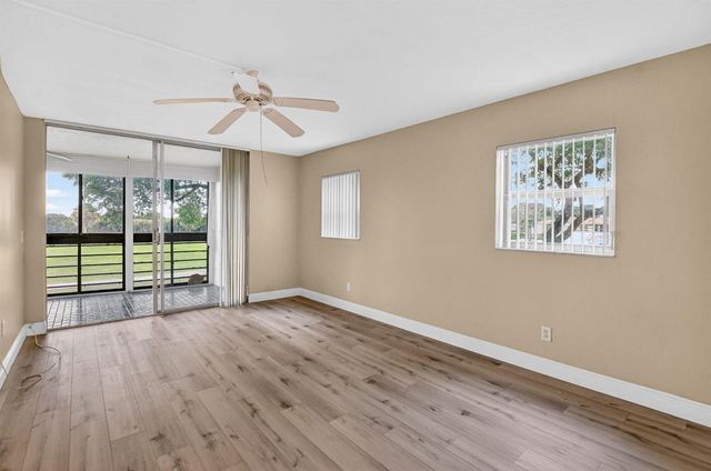 23305 N Barwood Ln Lane N 209, Boca Raton, FL 33428