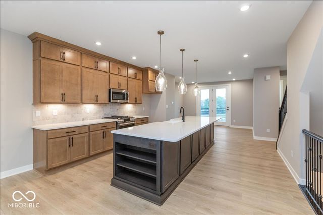 7348 W County Road 600 Road 12-604, Mccordsville, IN 46055