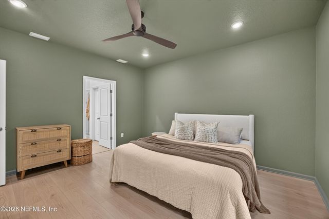 93 LOCHLOOSA Court, St. Johns, FL 32259