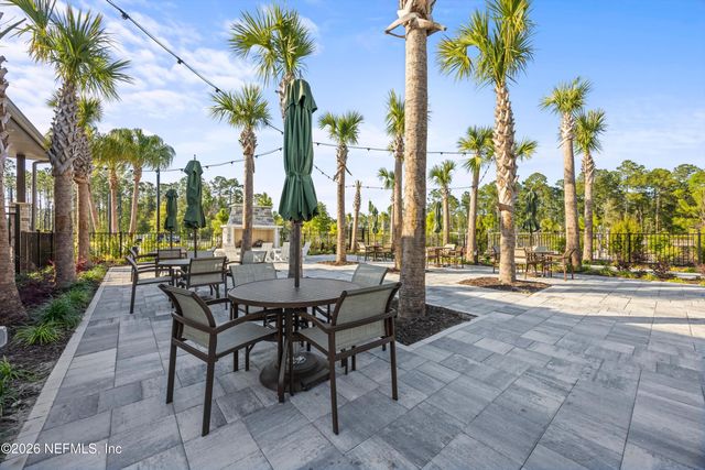 93 LOCHLOOSA Court, St. Johns, FL 32259