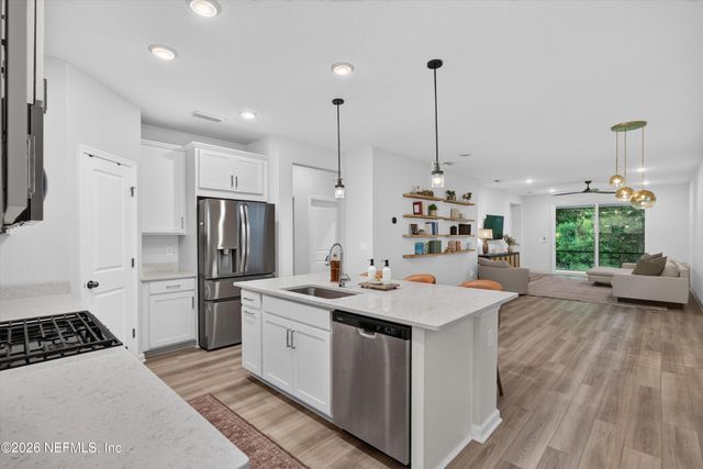 93 LOCHLOOSA Court, St. Johns, FL 32259
