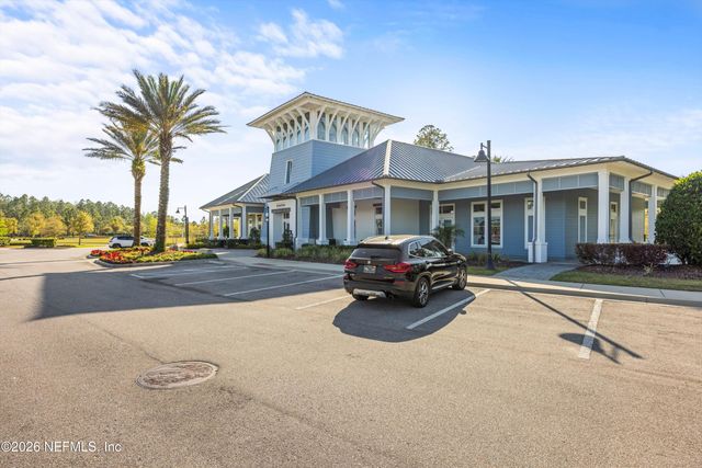93 LOCHLOOSA Court, St. Johns, FL 32259