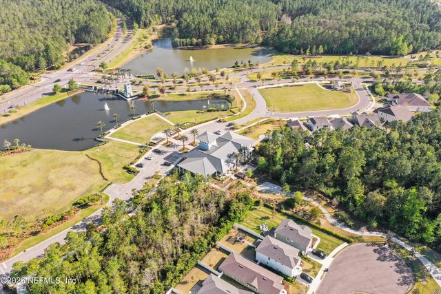 93 LOCHLOOSA Court, St. Johns, FL 32259