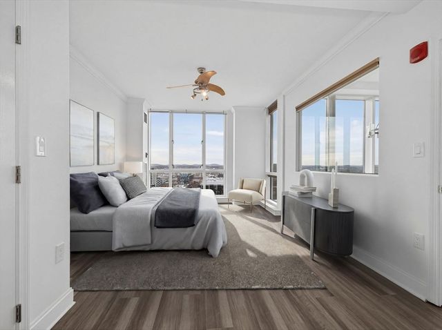 1 Nassau St 2207, Boston, MA 02111