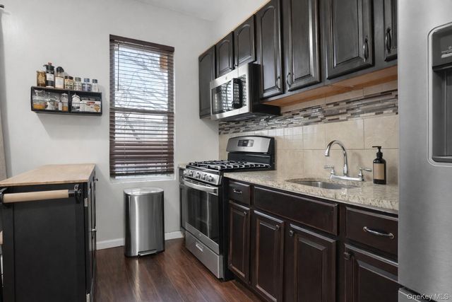 4088 Grace Avenue, Bronx, NY 10466