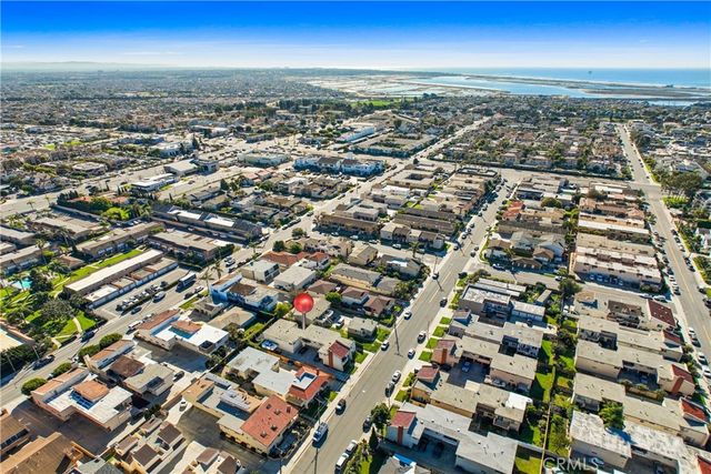 16802 Hoskins Lane, Huntington Beach, CA 92649