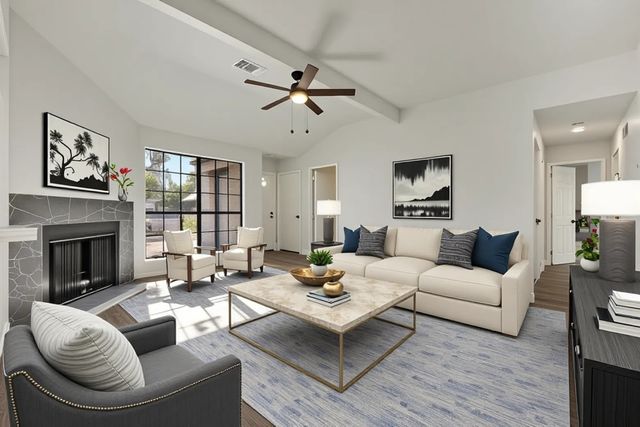 615 Red Coat Lane, Arlington, TX 76002