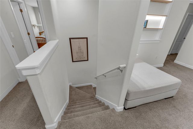 18617 MILTON KEYNES COURT, Land O Lakes, FL 34638