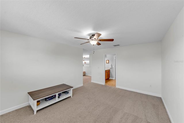 18617 MILTON KEYNES COURT, Land O Lakes, FL 34638