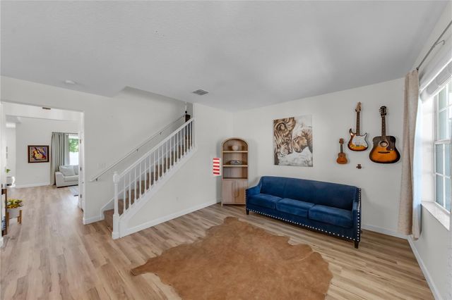18617 MILTON KEYNES COURT, Land O Lakes, FL 34638